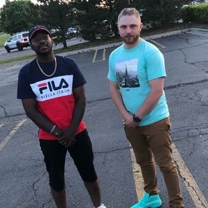 Meet your Posher, Cody